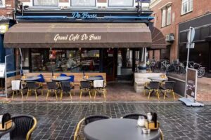 Grand Caf&eacute; de Brass