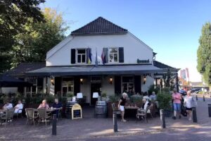 Grand caf&eacute; De Heeren &ndash; Helvoirt