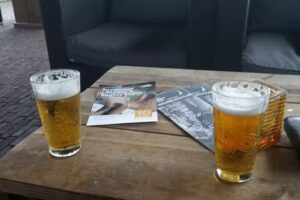 Grand Caf&eacute; de Vide