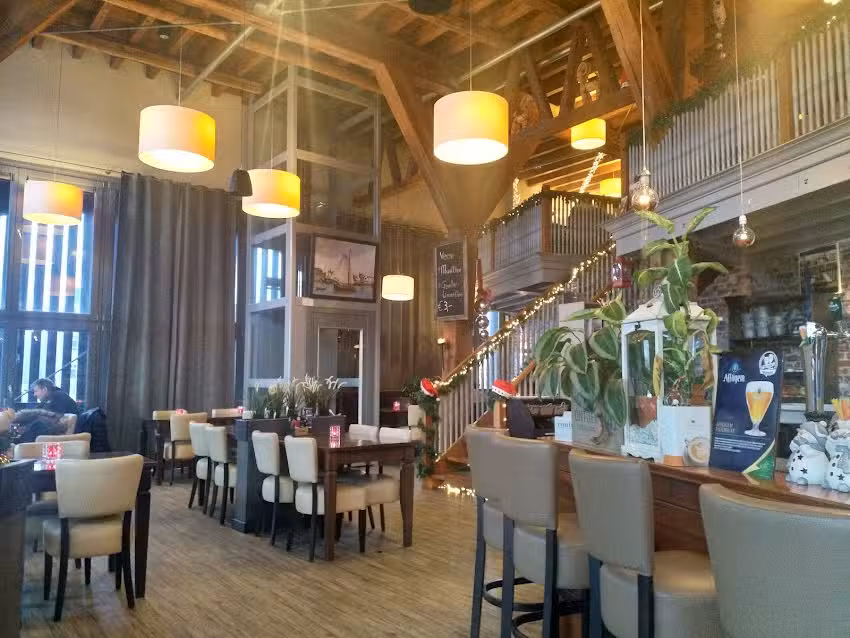 Grand Caf&eacute; de Werf