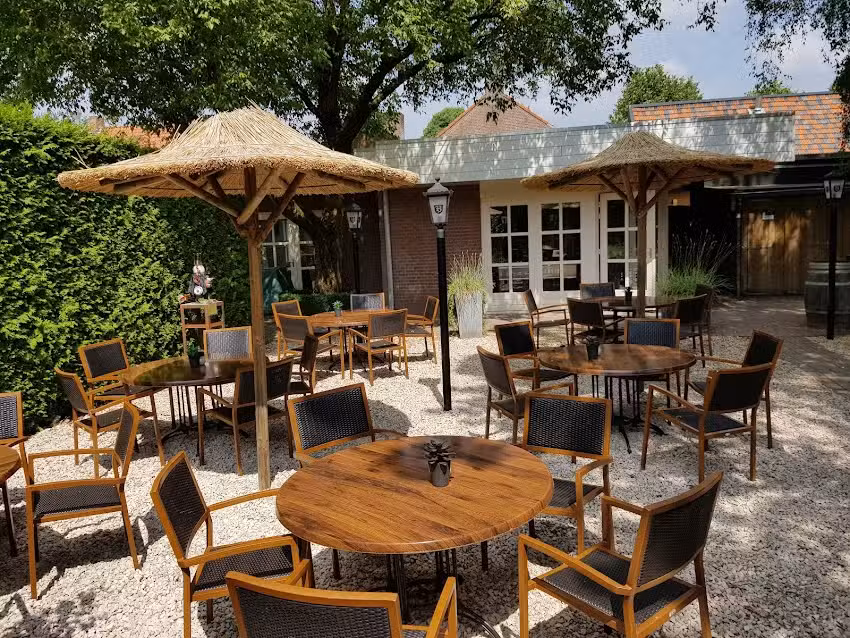 Grand Caf&eacute; De Zwaan Borkel