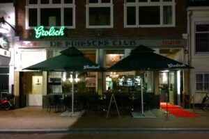 Grand Caf&eacute; FC