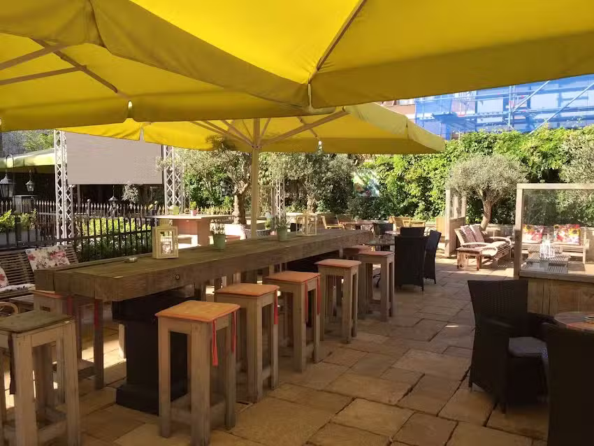 Grand Caf&eacute; Haagse Bluf