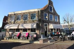 Grand Caf&eacute; Hof van Medemblick