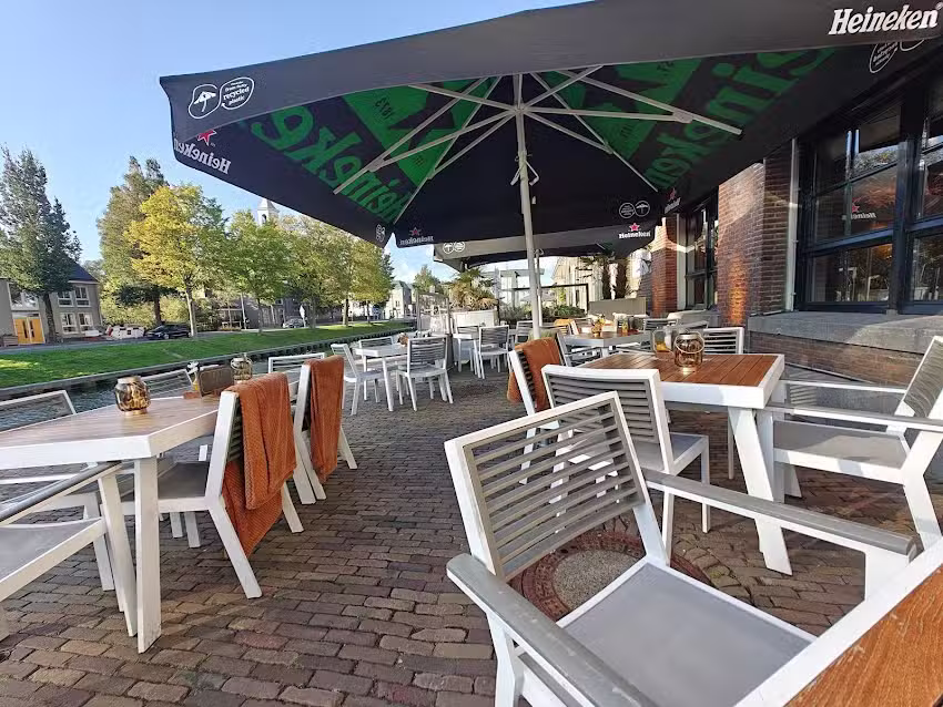 Grand Caf&eacute; Monte Carlo