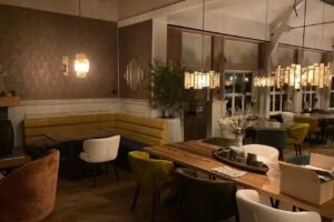 Grand Caf&eacute; Restaurant De Vereniging Elst