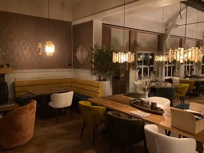 Grand Caf&eacute; Restaurant De Vereniging Elst