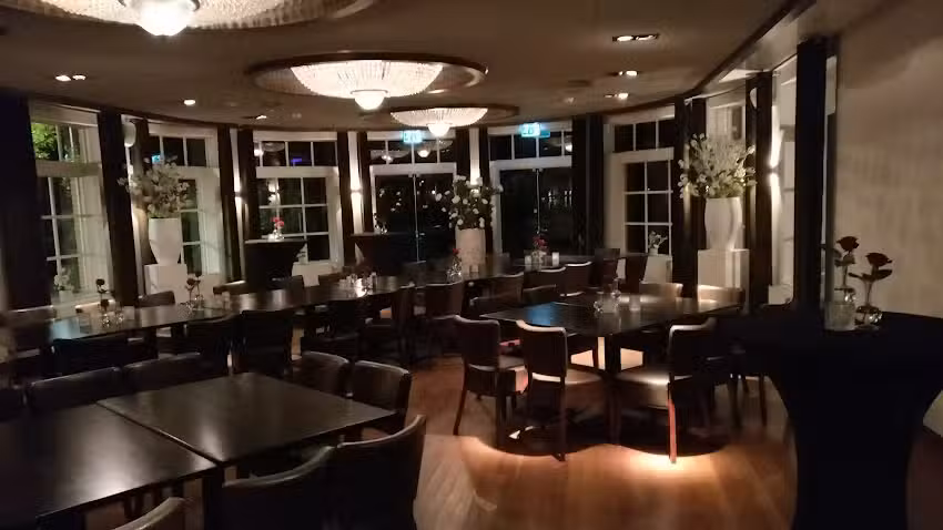 Grand Caf&eacute; Roos eten & drinken