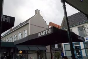 Grand Caf&eacute; Ter Nose