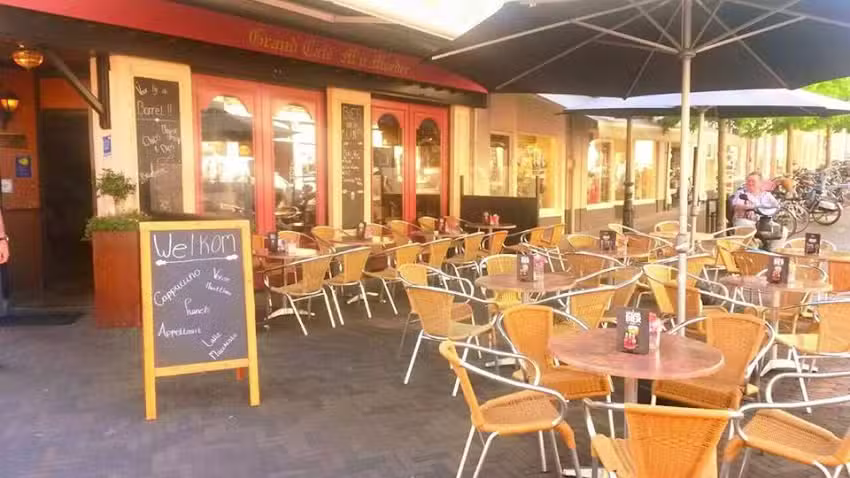 Grandcaf&eacute; M&rsquo;n Moeder