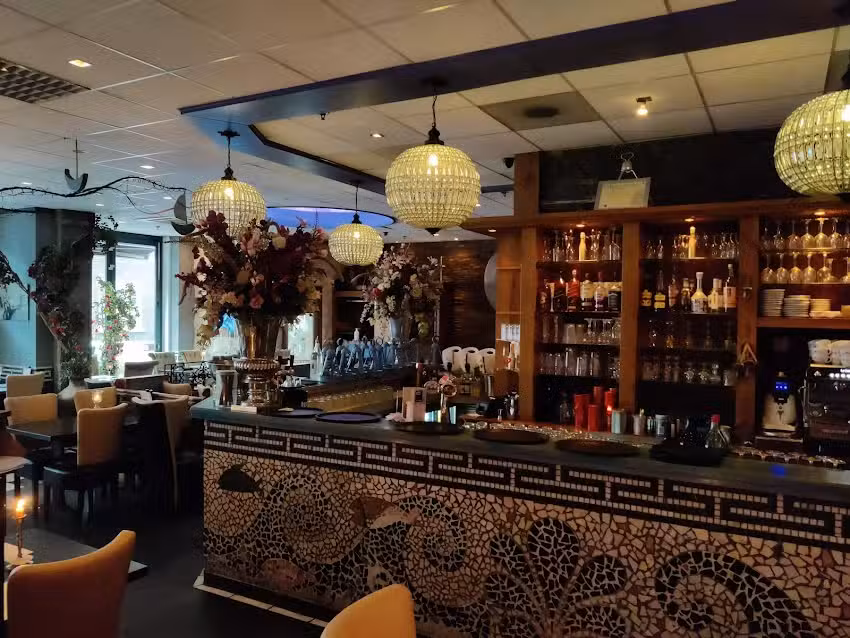 Grieks Specialiteiten Restaurant Oniro