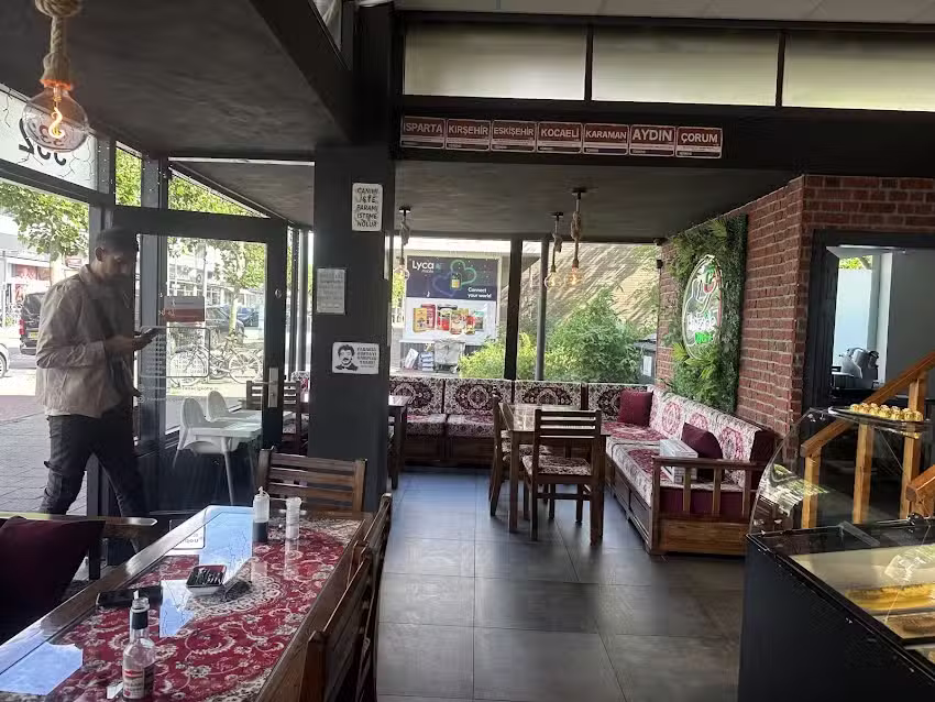 Hanzade &Ccedil;igk&ouml;fte Schiedam