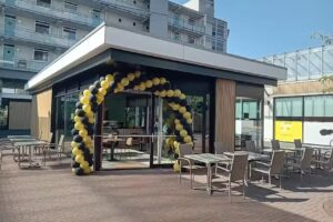 Happyday Surinaamse Lunchroom en afhaalmaaltijden