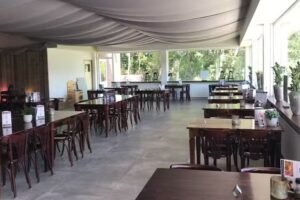 HarTeluk hotel-restaurant Afsluitdijk Zurich