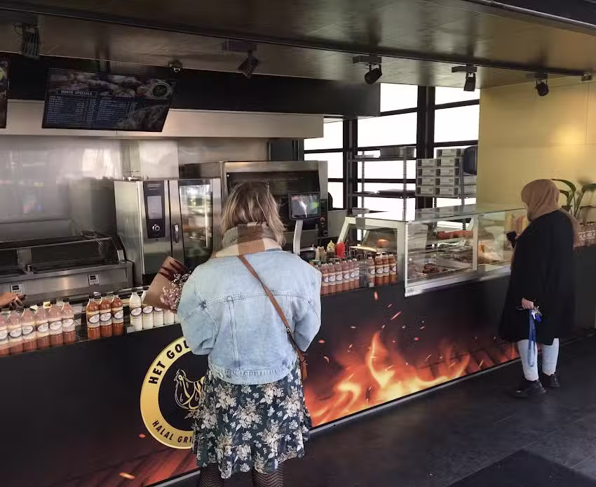 Het Goudhaantje Halal Grilled Chicken