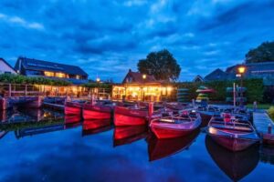 Het Rietershuijs | Hotel en bootverhuur Weerribben