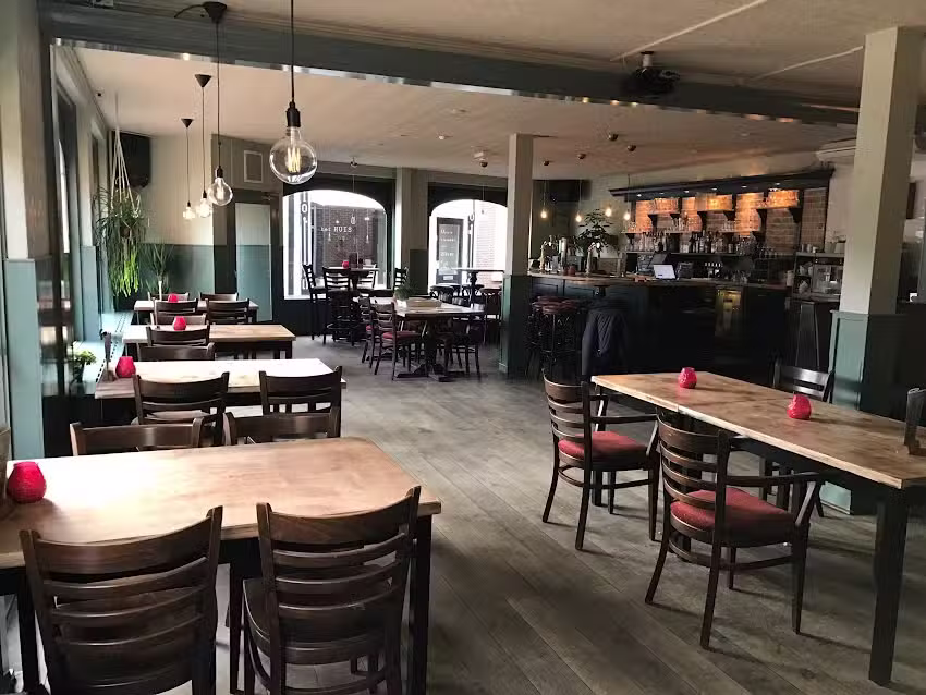 Hotel Cafe Restaurant &rsquo;t Raedhus