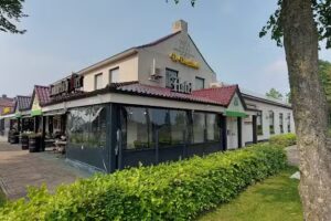 Hotel-café-restaurant-zaal “De Drie Linden”