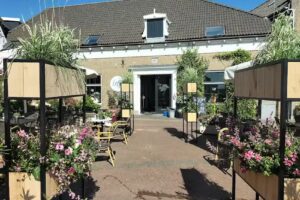 Hotel Restaurant &ldquo;Lely&rdquo;