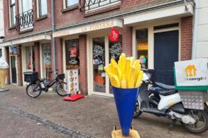 IJssalon & Cafetaria La Fontana🍦🍟