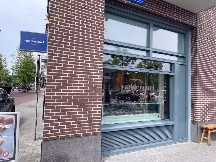 IJssalon Van der Poel | Hardenberg