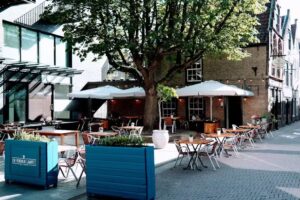 In de Vergulde Lampet