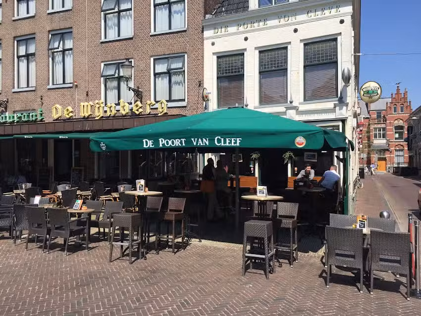 Irish Pub De Poort Van Cleef
