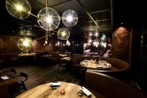 Ixi Restaurant Sushi & Grill & Drink