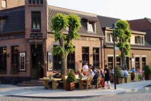 Jambon, The Grill Spot | Restaurant & Hotel