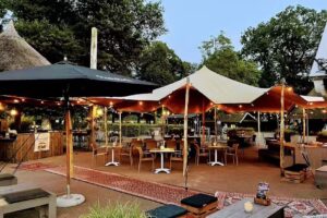 Janneman&rsquo;s Burgers and Ribs Restaurant