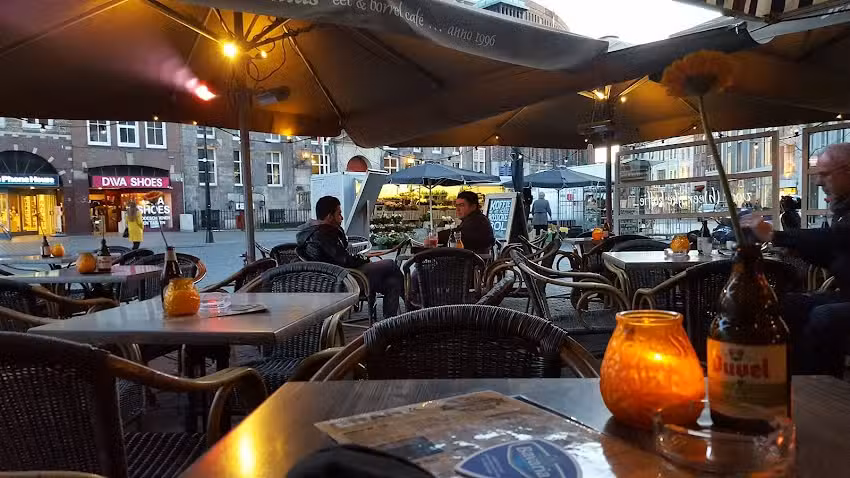 Jeronimus Eet & Borrel Caf&eacute;