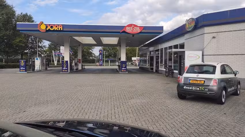 Jora Broodjes / Tankstation