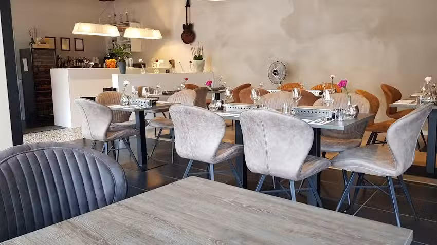 Julie&rsquo;s Indonesian Fusion