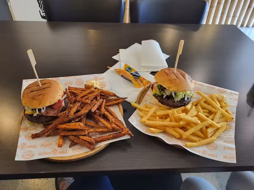 Jungle Grill