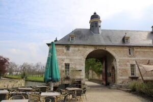 Kasteel Schaloen Vakantiewoningen & Hotel