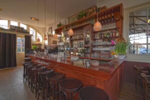 Klein Centraal Santpoort-Zuid