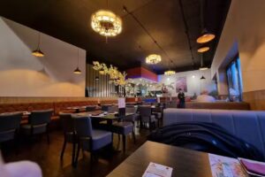 Koimi Sushi & Grill restaurant