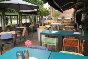 Korenbloem Borrel, Bites & Food