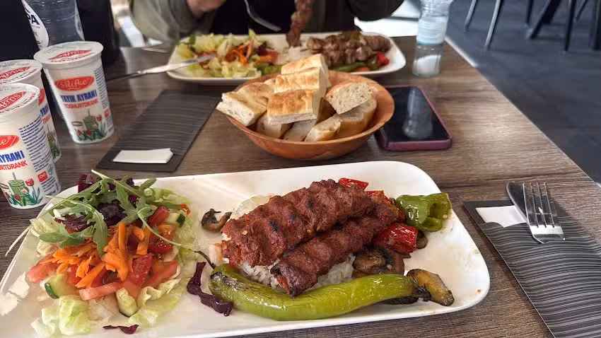 K&ouml;sebasi Grillroom