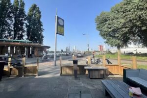 L&rsquo;Amazona Restobar