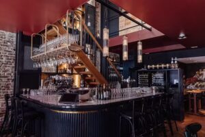 L&rsquo;Avenue Vin & Cuisine