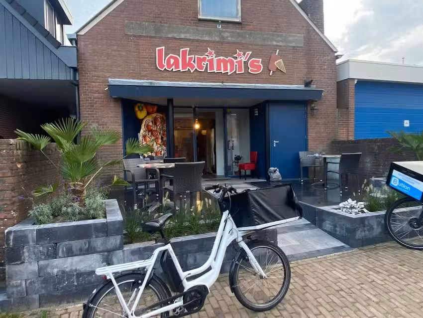 Lakrimi Doner en pizza genemuiden