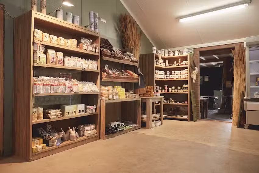 Landwinkel/Camping de waterbuffelfarm Oldemarkt