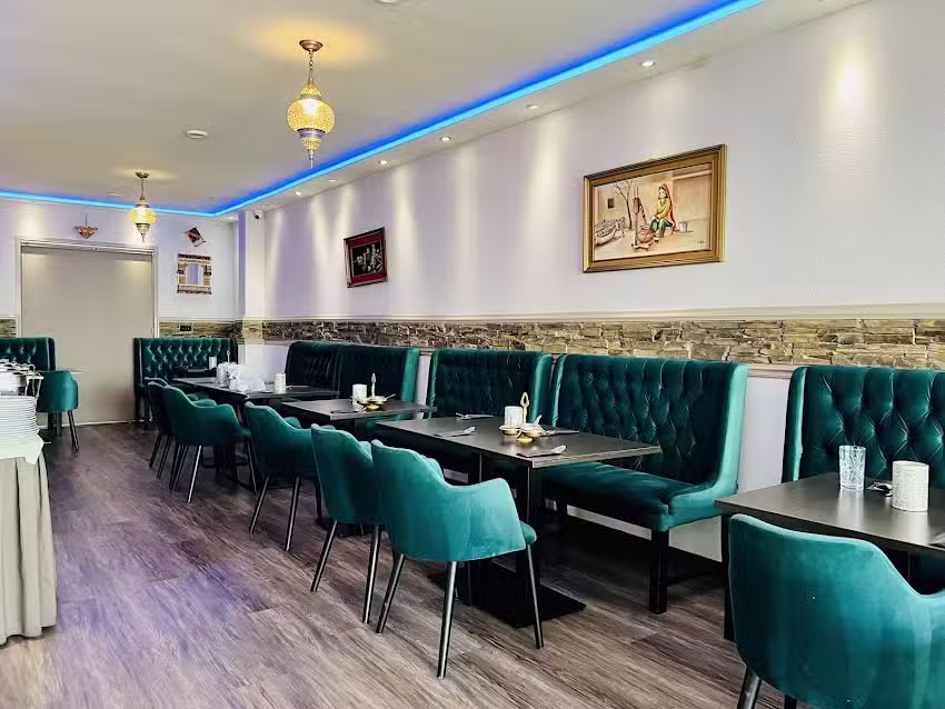 Lasanie Tandoori Restaurant