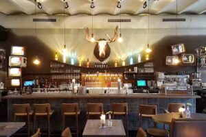 Le Grand Caf&eacute;