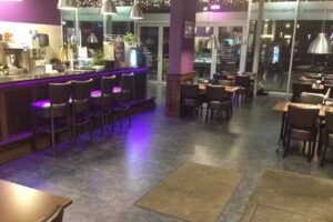 Le Mans EET-DRINK & GENIET