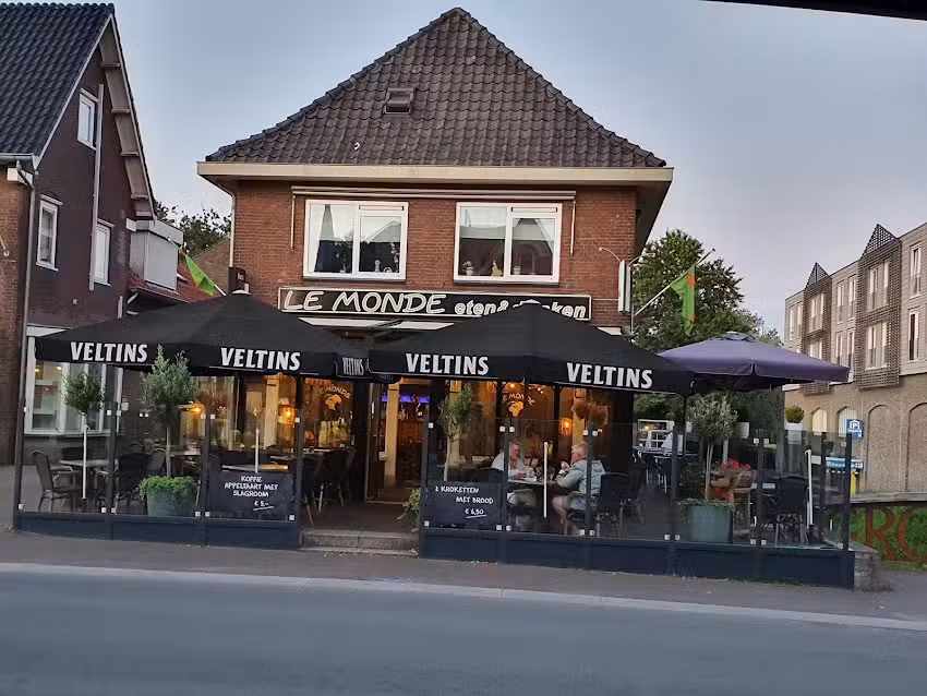 Le Monde Eten & Drinken