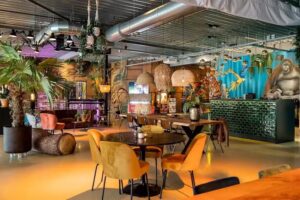 Level XL Restaurant en Indoor activiteiten