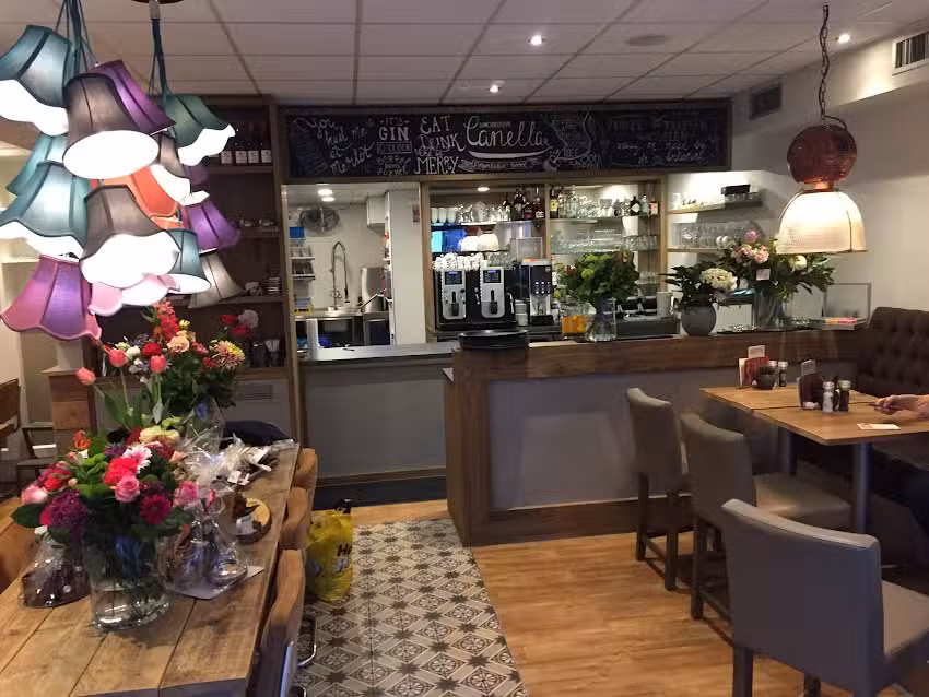 Lunchroom Canella