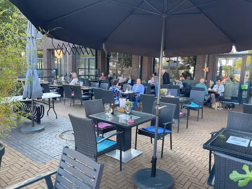 Lunchroom IJssalon Pleinzicht